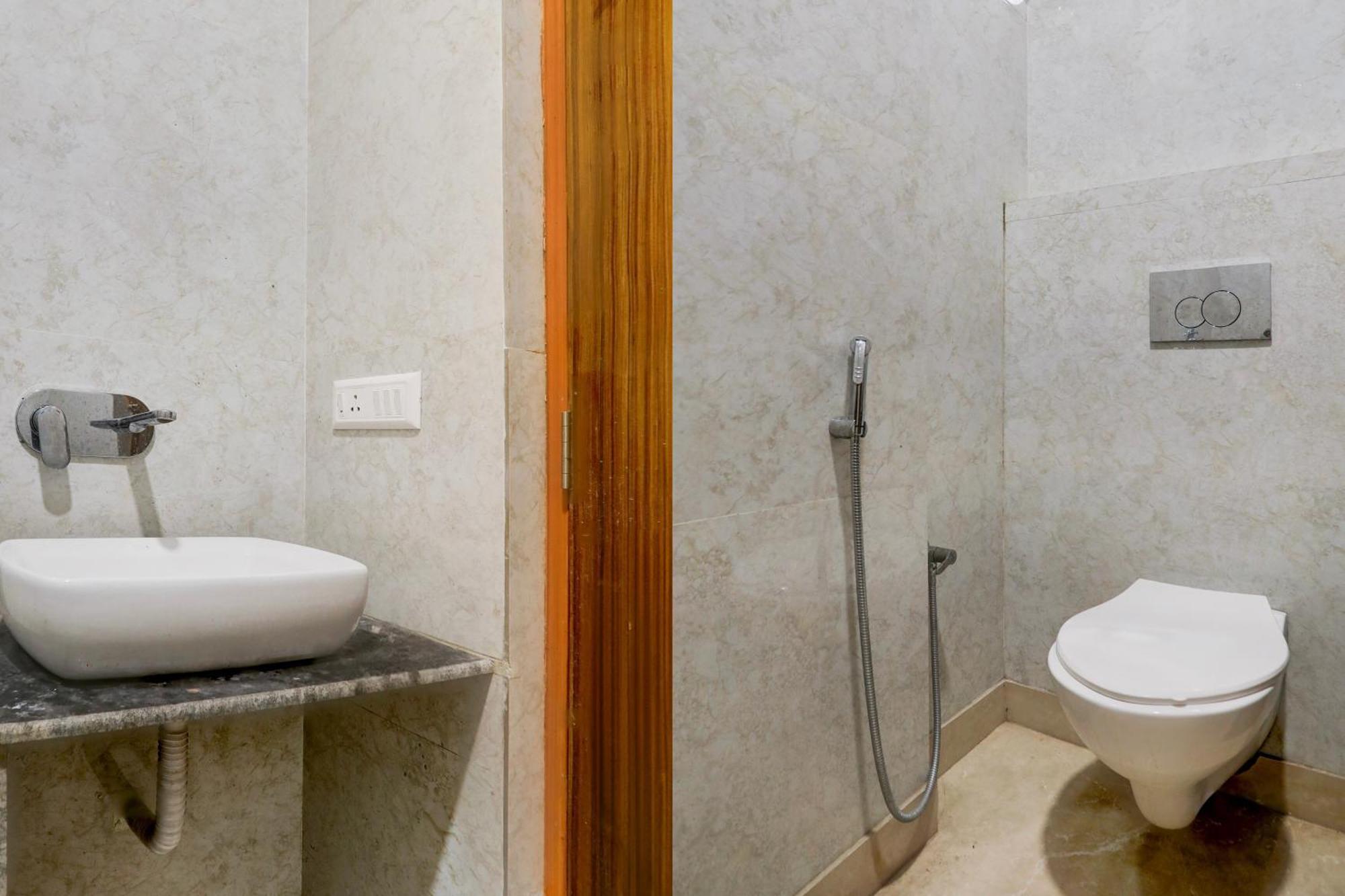 Hotel O Rana Hotel & Restaurant Мератх Экстерьер фото