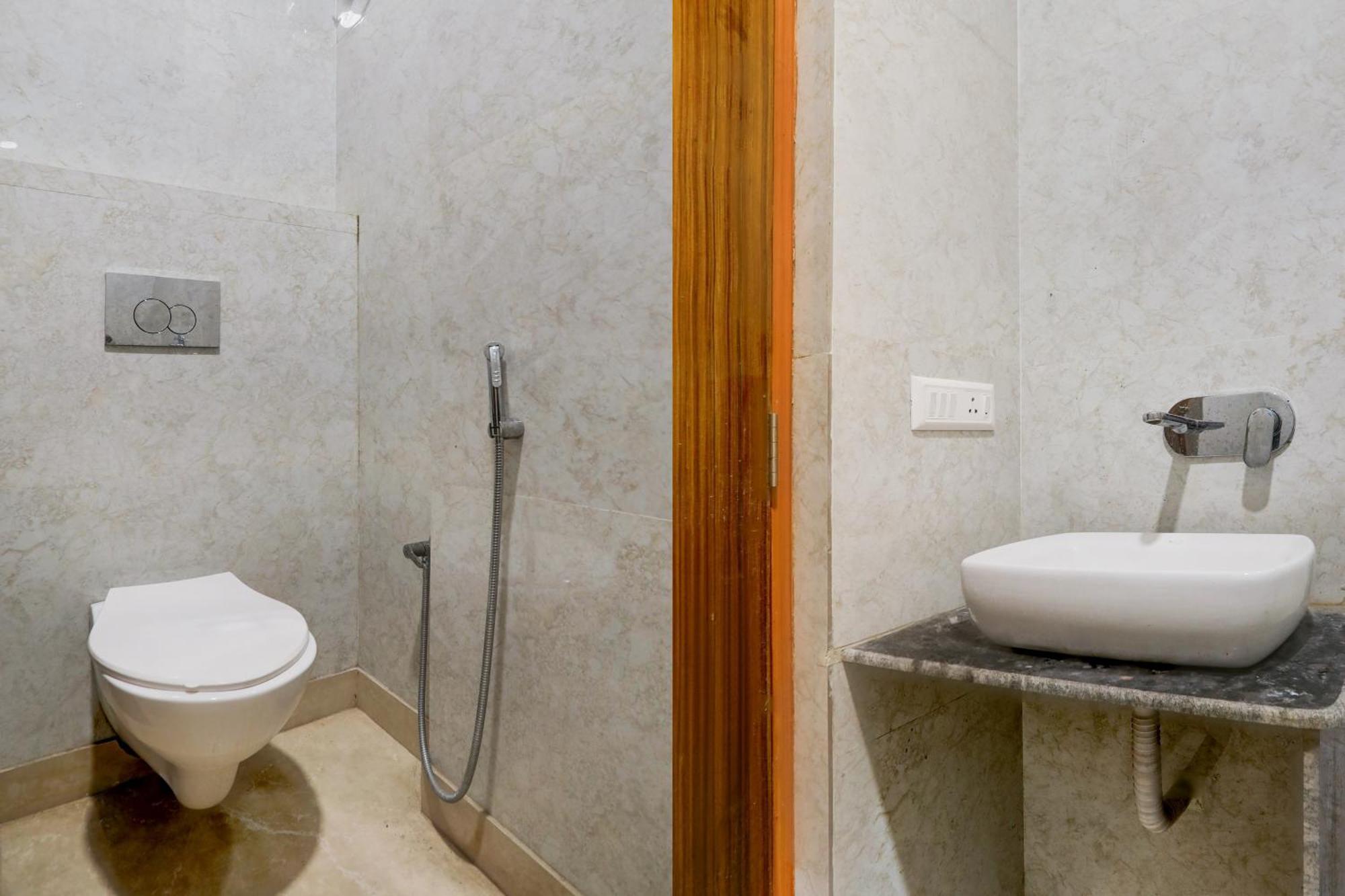 Hotel O Rana Hotel & Restaurant Мератх Экстерьер фото