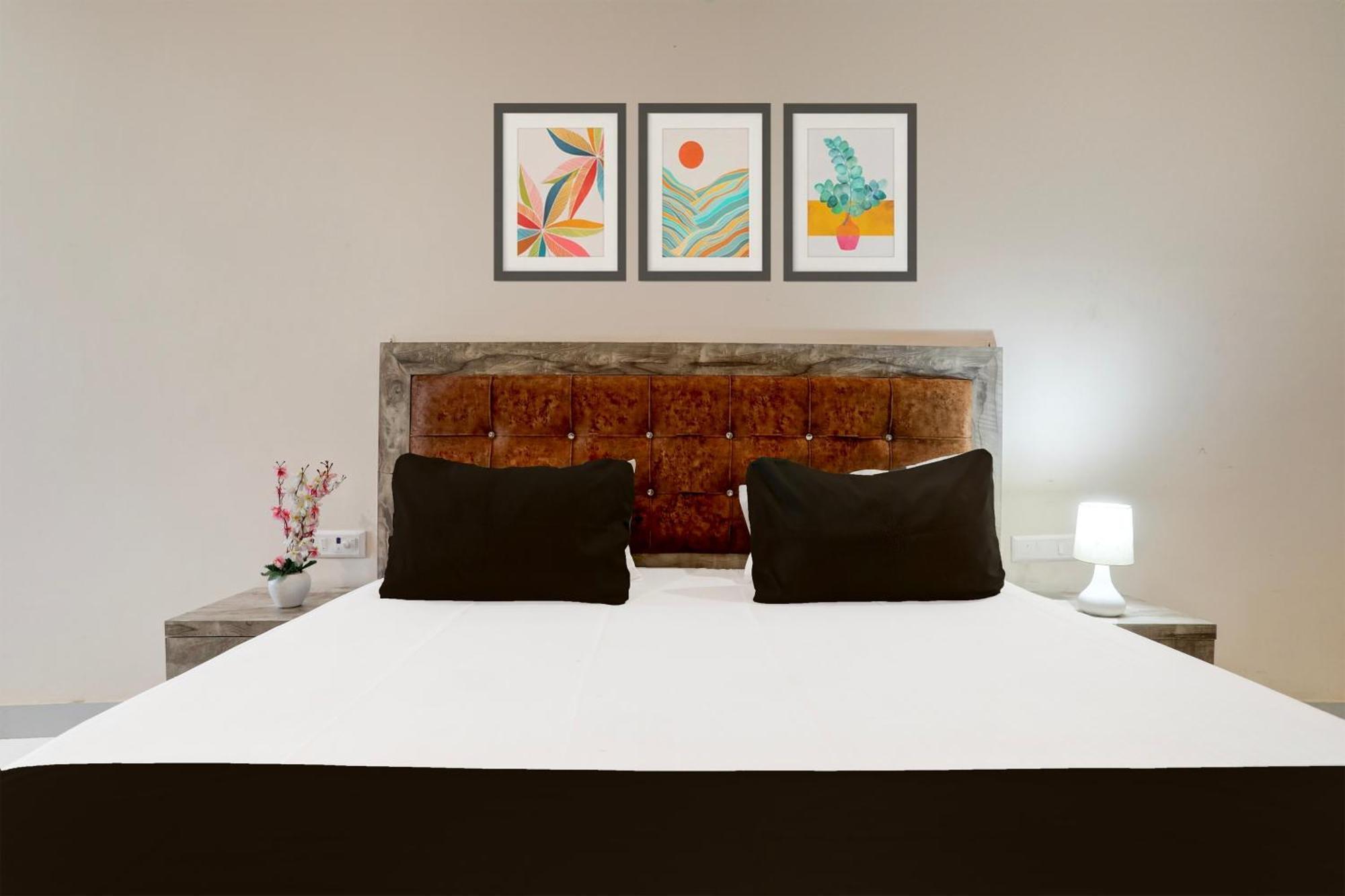 Hotel O Rana Hotel & Restaurant Мератх Экстерьер фото